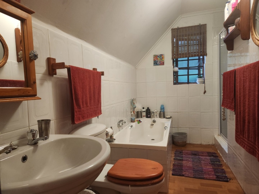 3 Bedroom Property for Sale in Denver Park Western Cape